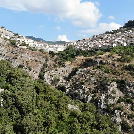 Casa Dell'escursionista Bed & Breakfast