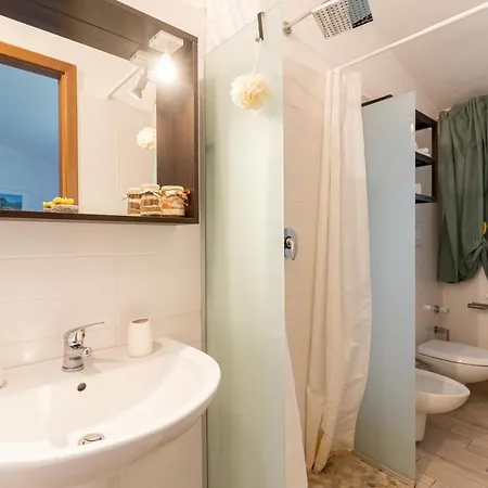 ベッド・アンド・ブレックファスト Casa Dell'escursionista 3*